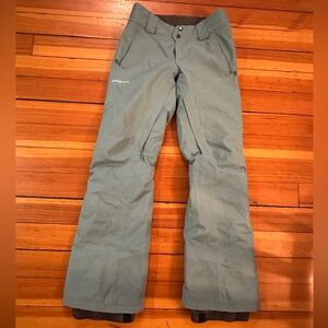 Patagonia woman’s ski/snowboard pants